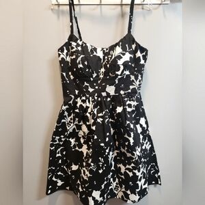 B.smart Black and White Floral Design Dress, 10